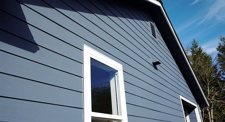 Fiber Cement Siding vs Vinyl: Which Is the Better Choice for Your Home?