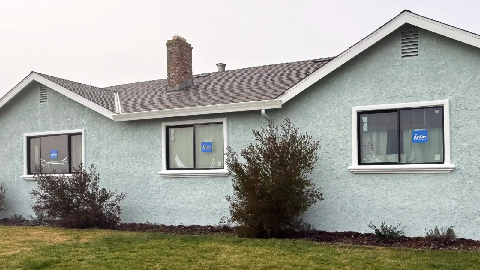 Fair Oaks home with newly installed energy-efficient replacement windows