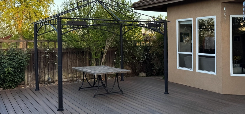 Outdoor Living Deck