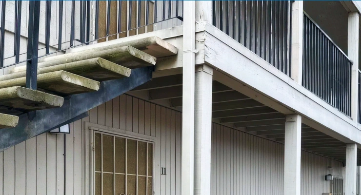 Do You Need a Balcony Waterproofing Contractor?