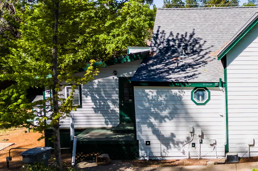 JAMES HARDIE LAP SIDING REPLACEMENT