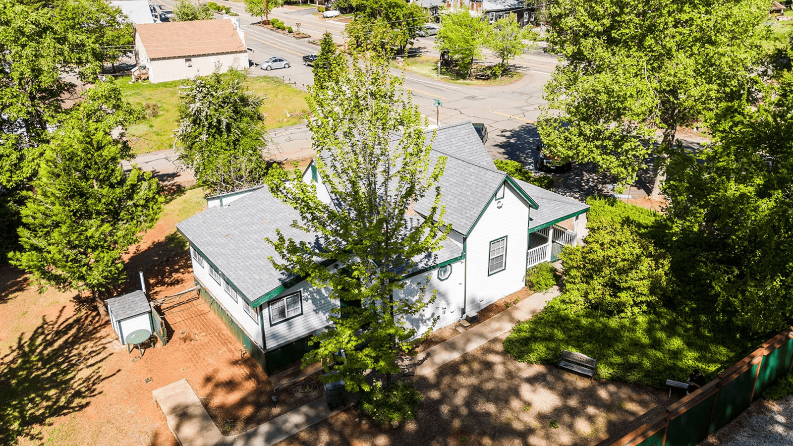 JAMES HARDIE LAP SIDING REPLACEMENT