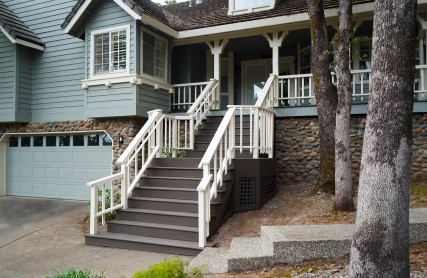multi-level-composite-deck