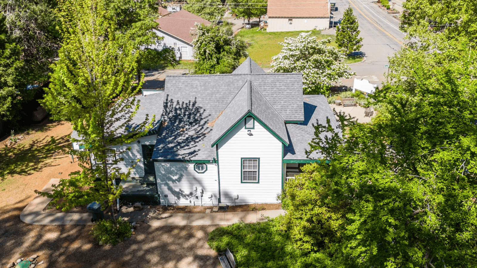 JAMES HARDIE LAP SIDING REPLACEMENT