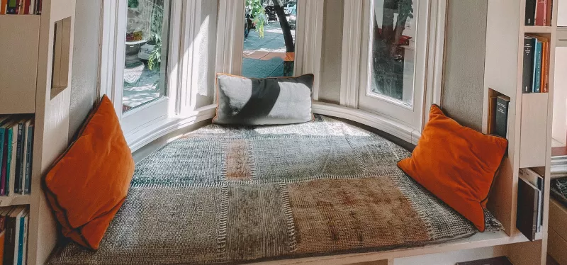 Curved bow window made of several equal panels